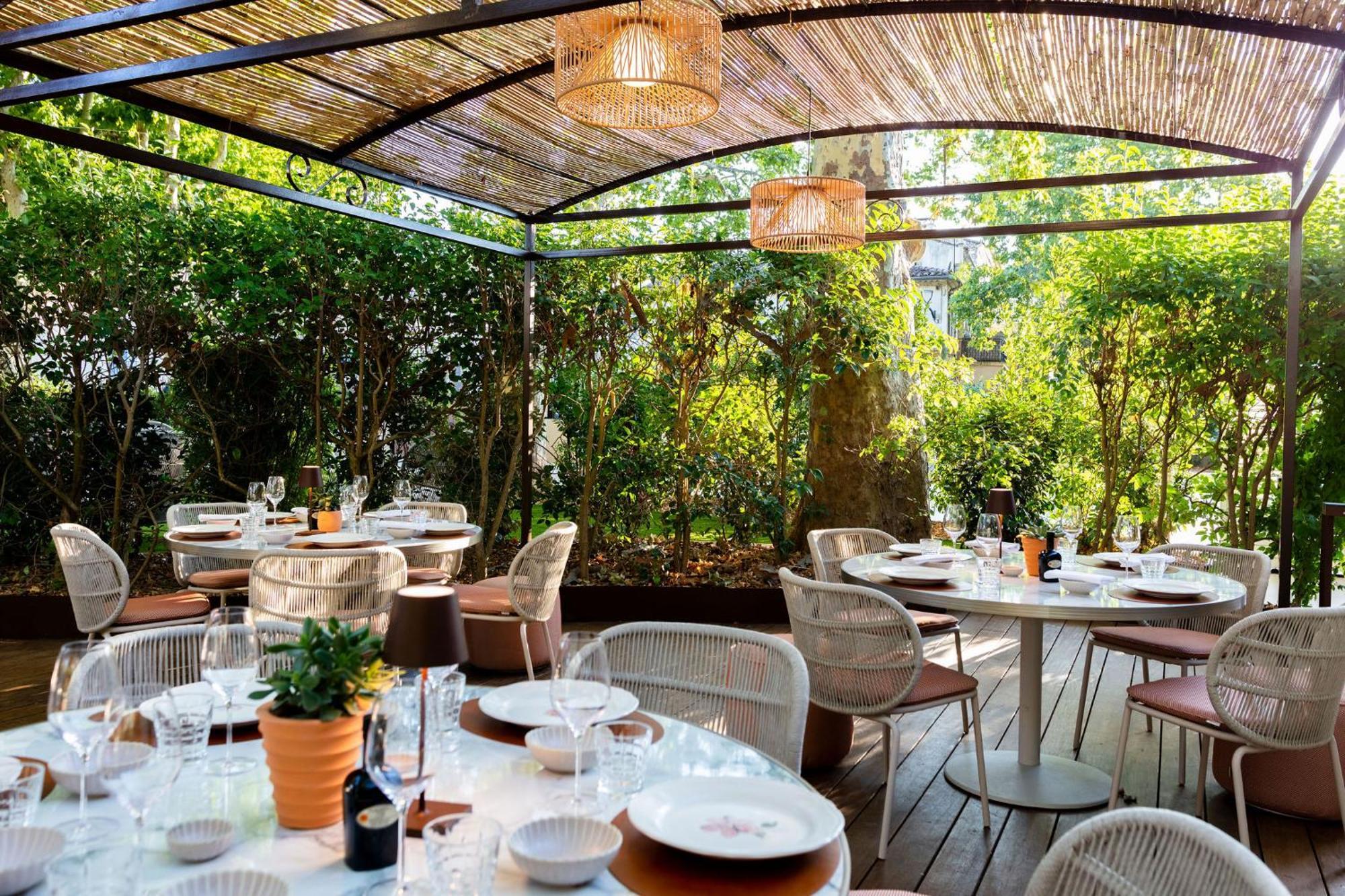 Hotel Et Restaurant La Bastide Bourrelly - Mathias Dandine Cabriès Buitenkant foto